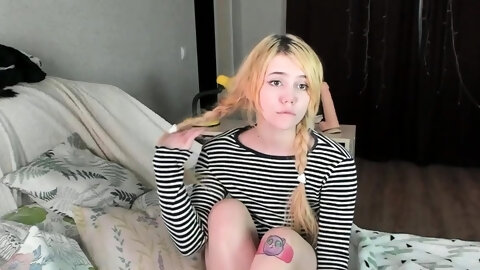 Emo Teen Becka Solo Webcam Masturbation Porn