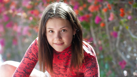 24y Marfa Pushkin (aka Metty, Matty Perez, Matty Mila Perez) drops her oranges on a sidewalk prior to hardcore sex indoors