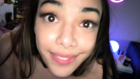 Lucky stud gets his dick enjoyed by this petite slut