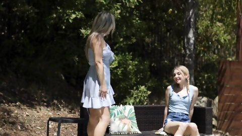 Petite lesbian teen pussy licking bffs busty blonde stepmom
