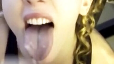 British teen gives a good blowjob