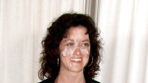 Cutie teen Foxy Di gets anal fucked by dude in the backseat of the car